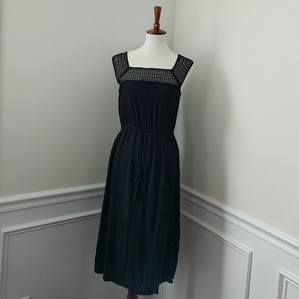 Old Navy Crochet Yoke Linen Blend Dress